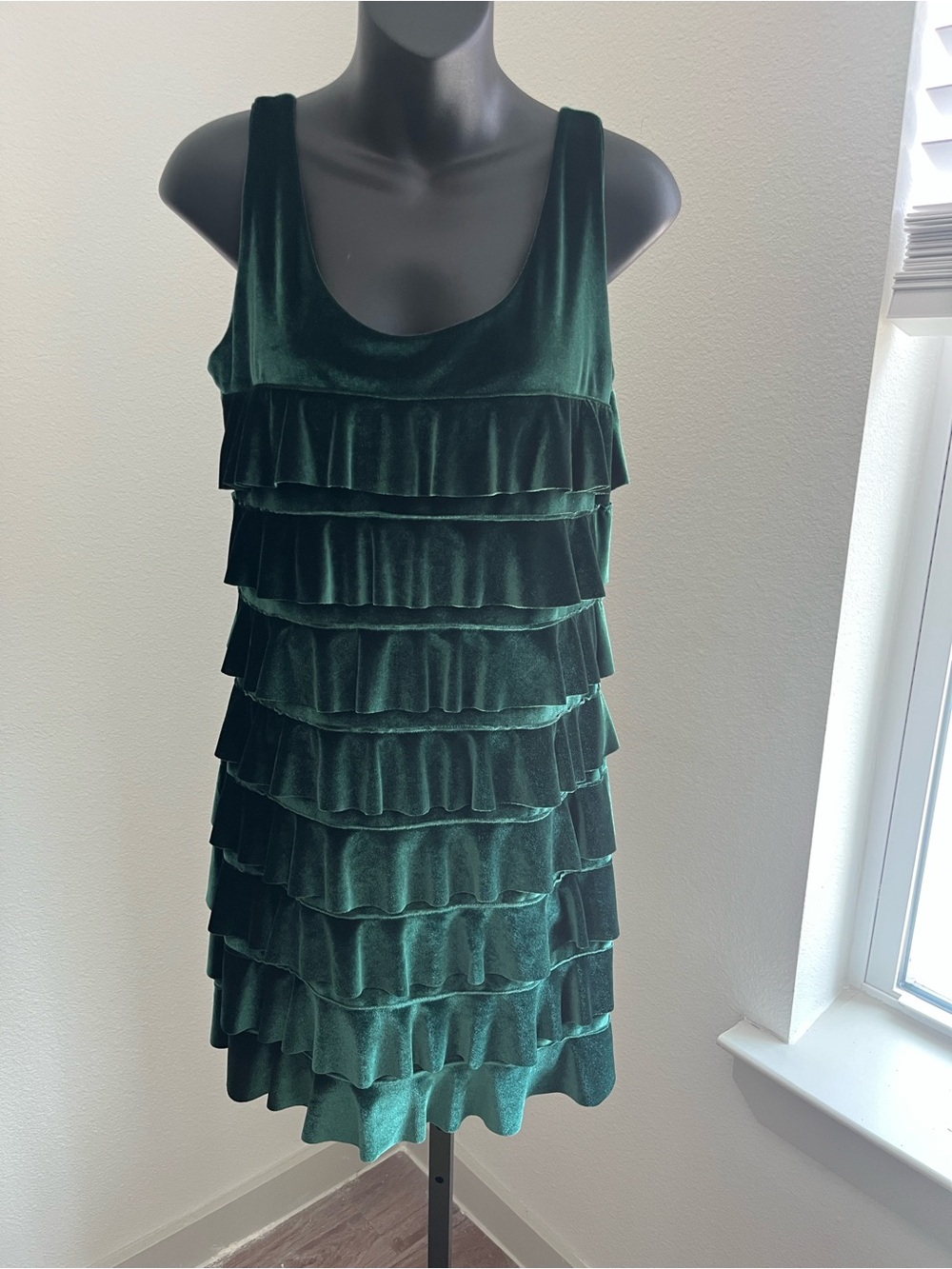 Isle Apparel Vintage Velvet Tiered Ruffle Dress. Preloved